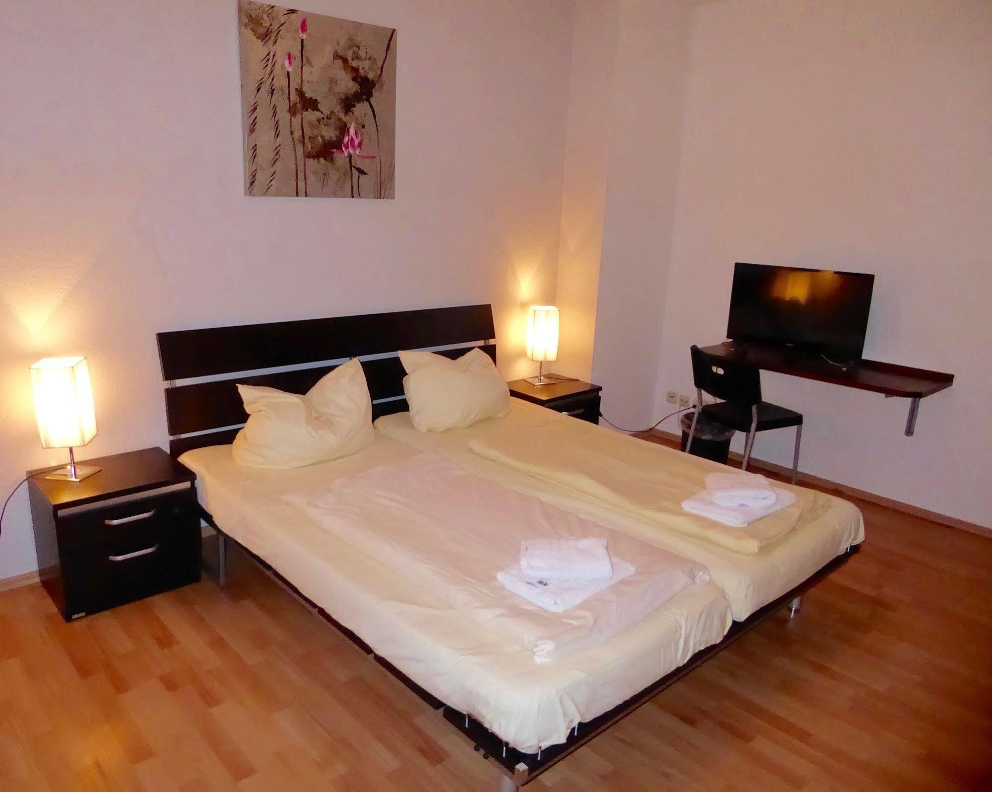 Boardinghouse Mundsburg Aparthotel Hamburg-Harburg Buitenkant foto