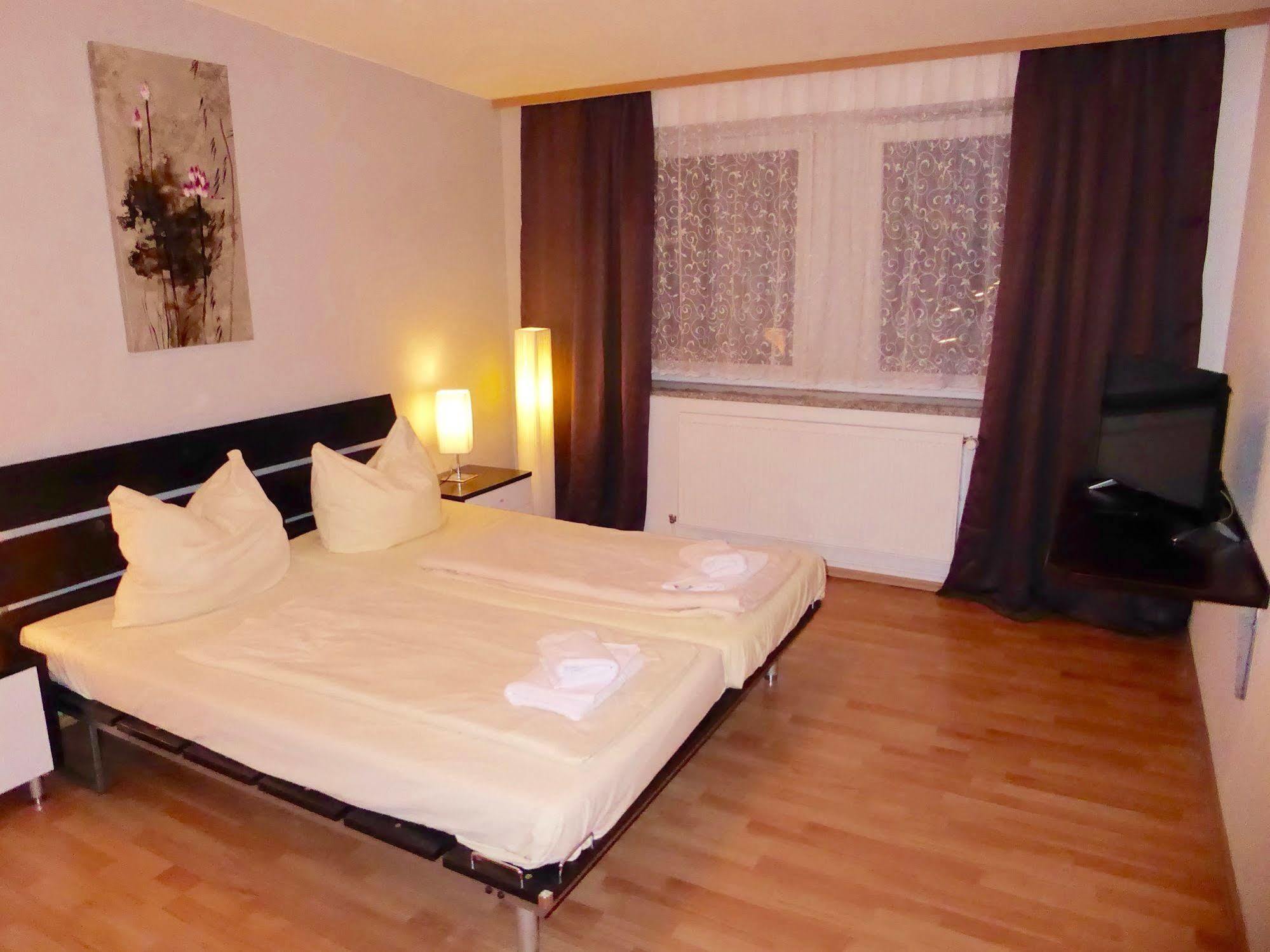Boardinghouse Mundsburg Aparthotel Hamburg-Harburg Buitenkant foto
